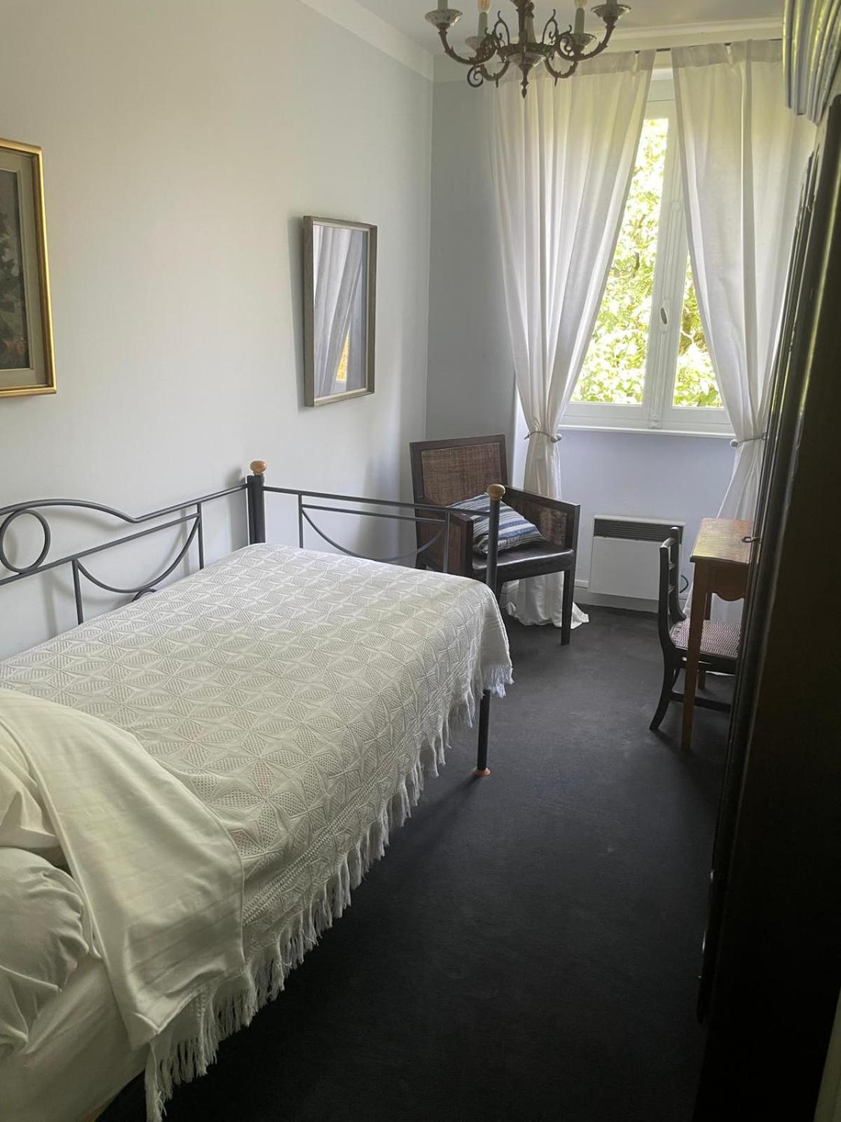 Residence Le Petit Paradis Labastide-Rouairoux Εξωτερικό φωτογραφία